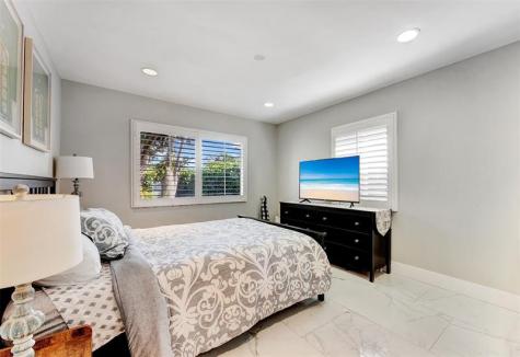 1345 NW 4th Avenue Fort Lauderdale FL 33311