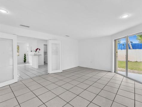 7971 NW 16th Street Pembroke Pines FL 33024