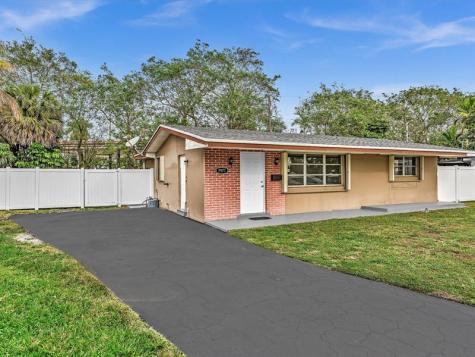 7971 NW 16th Street Pembroke Pines FL 33024