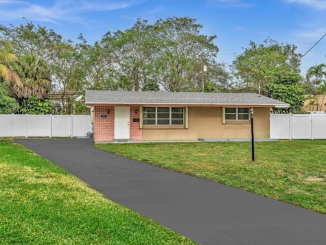 7971 NW 16th Street Pembroke Pines FL 33024
