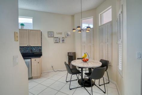 2824 Waters Edge Circle Greenacres FL 33413