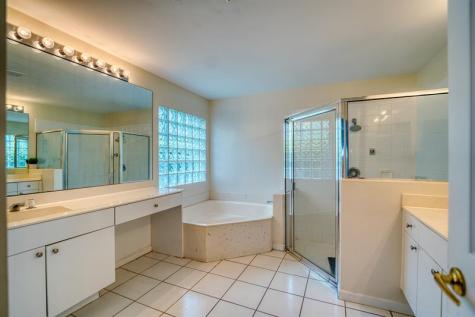 2824 Waters Edge Circle Greenacres FL 33413