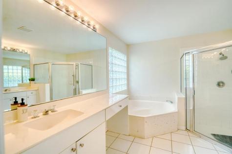 2824 Waters Edge Circle Greenacres FL 33413