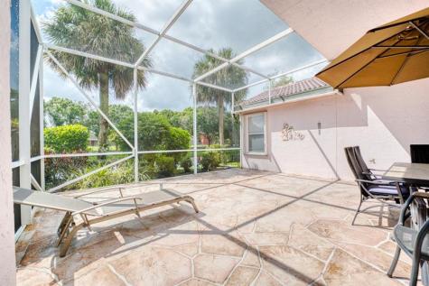 2824 Waters Edge Circle Greenacres FL 33413