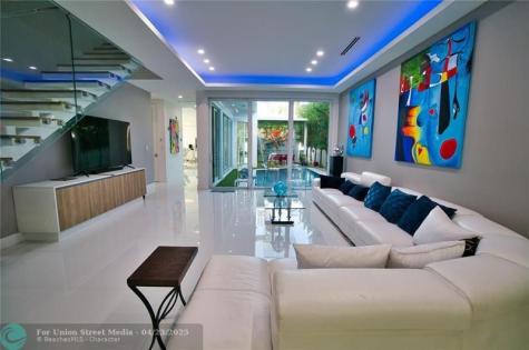 3325 NE 18th Fort Lauderdale FL 33305