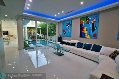 3325 NE 18th Fort Lauderdale FL 33305