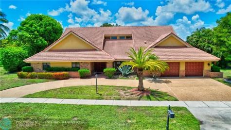 3110 Equestrian Drive Boca Raton FL 33434