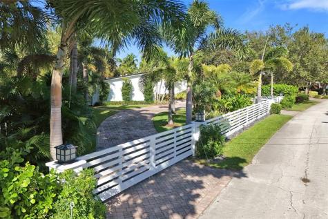 2525 SE 7th Drive Pompano Beach FL 33062