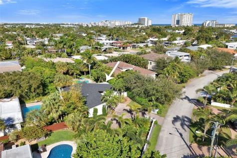 2525 SE 7th Drive Pompano Beach FL 33062