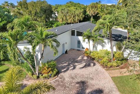 2525 SE 7th Drive Pompano Beach FL 33062