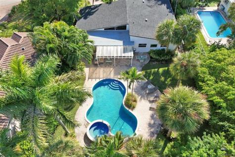 2525 SE 7th Drive Pompano Beach FL 33062