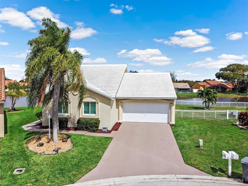 6425 96TH Place Boynton Beach FL 33437