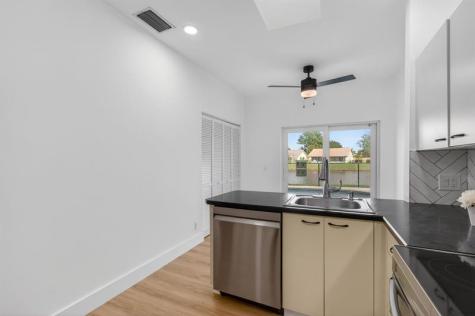 6425 96TH Place Boynton Beach FL 33437