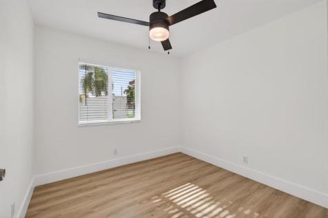 6425 96TH Place Boynton Beach FL 33437