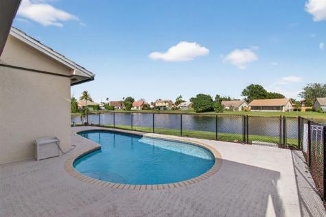 6425 96TH Place Boynton Beach FL 33437