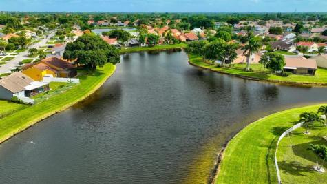 6425 96TH Place Boynton Beach FL 33437