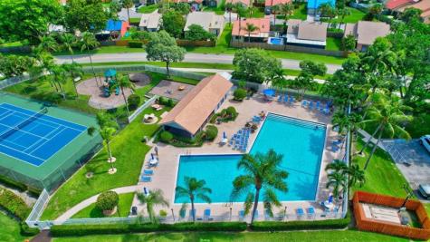 6425 96TH Place Boynton Beach FL 33437
