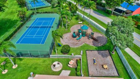 6425 96TH Place Boynton Beach FL 33437