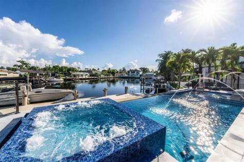 2581 NE 50th Street Lighthouse Point FL 33064