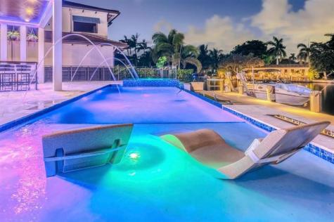 2581 NE 50th Street Lighthouse Point FL 33064