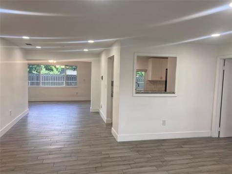 8361 NW 27th Place Sunrise FL 33322