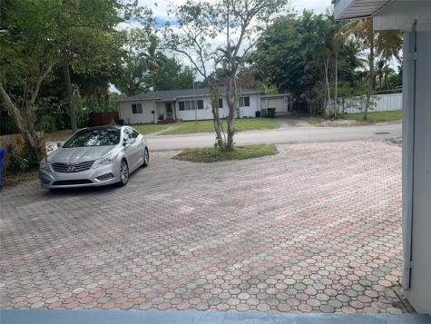 2815 Madison Street Hollywood FL 33020