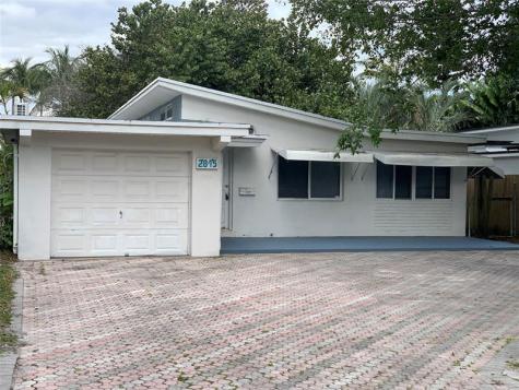 2815 Madison Street Hollywood FL 33020
