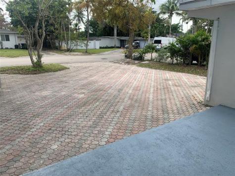 2815 Madison Street Hollywood FL 33020