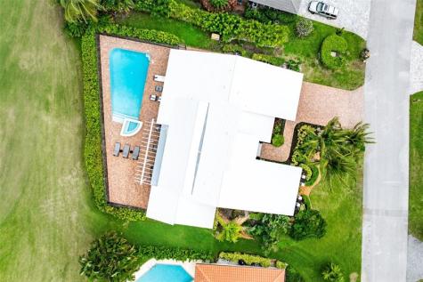 4877 Pineview Circle Delray Beach FL 33445