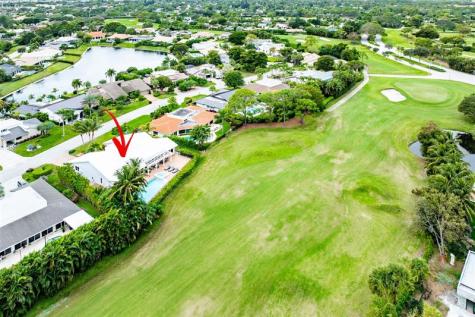 4877 Pineview Circle Delray Beach FL 33445