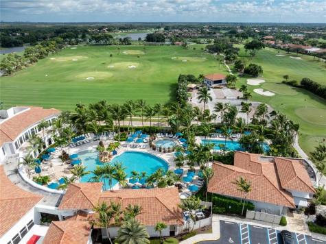 9016 Lakes Boulevard West Palm Beach FL 33412