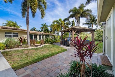 112 SW 24th Avenue Boynton Beach FL 33435