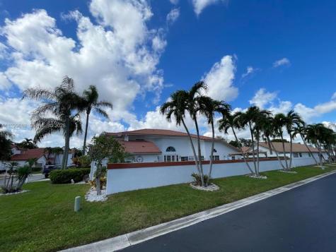 6953 Columbia Court Margate FL 33063