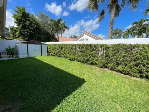 6953 Columbia Court Margate FL 33063