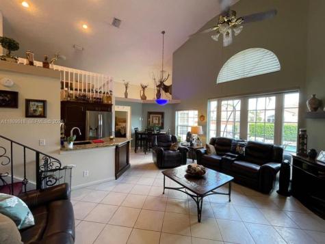 6953 Columbia Court Margate FL 33063