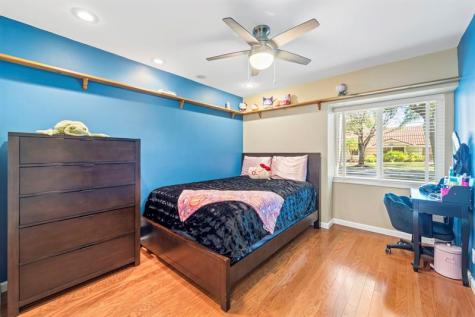 1695 Lakeshore Circle Weston FL 33326