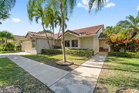 1695 Lakeshore Circle Weston FL 33326