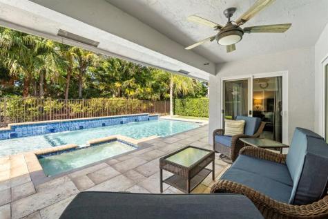 1695 Lakeshore Circle Weston FL 33326