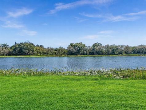 6806 Lakeside Circle Davie FL 33314
