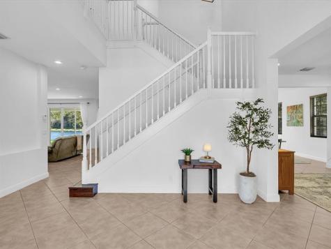 6806 Lakeside Circle Davie FL 33314