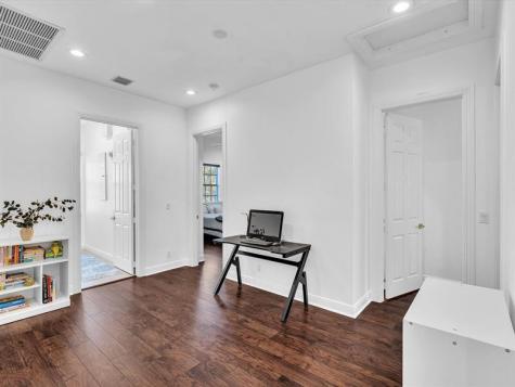 6806 Lakeside Circle Davie FL 33314