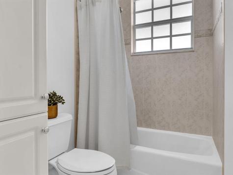6806 Lakeside Circle Davie FL 33314