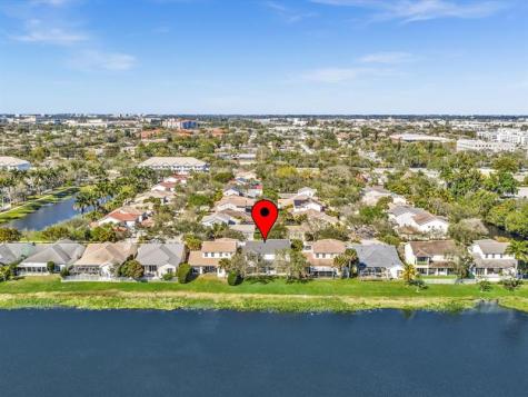 6806 Lakeside Circle Davie FL 33314