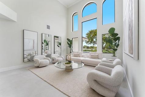 10303 SW 26th Street Davie FL 33324