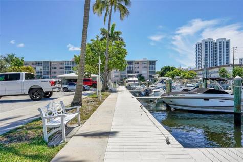 1431 S Ocean Boulevard #74 Pompano Beach FL 33062