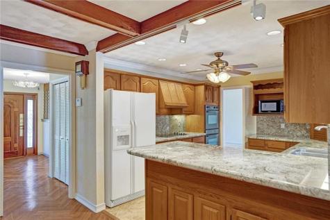 2300 NE 37th Drive Fort Lauderdale FL 33308