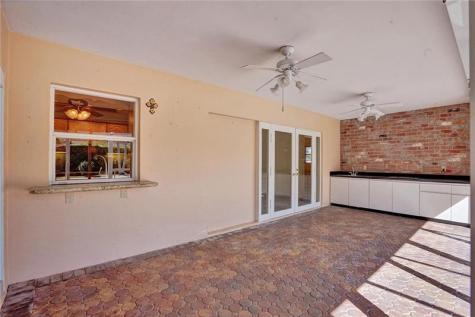 2300 NE 37th Drive Fort Lauderdale FL 33308