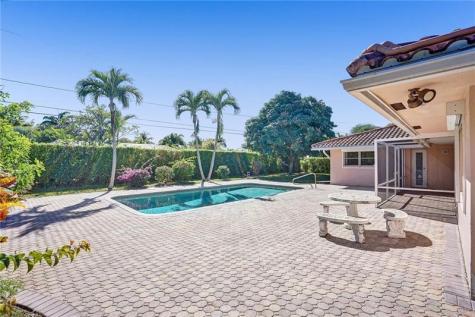 2300 NE 37th Drive Fort Lauderdale FL 33308