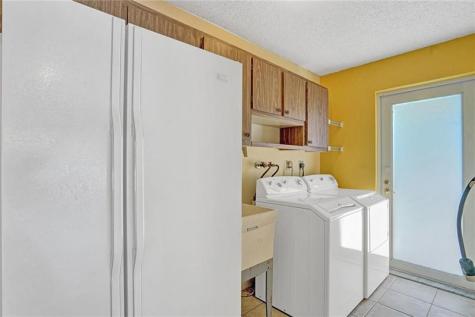 2300 NE 37th Drive Fort Lauderdale FL 33308