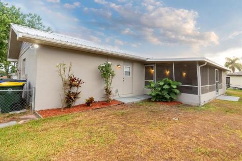 219 Cumquat Road NE Lake Placid FL 33852